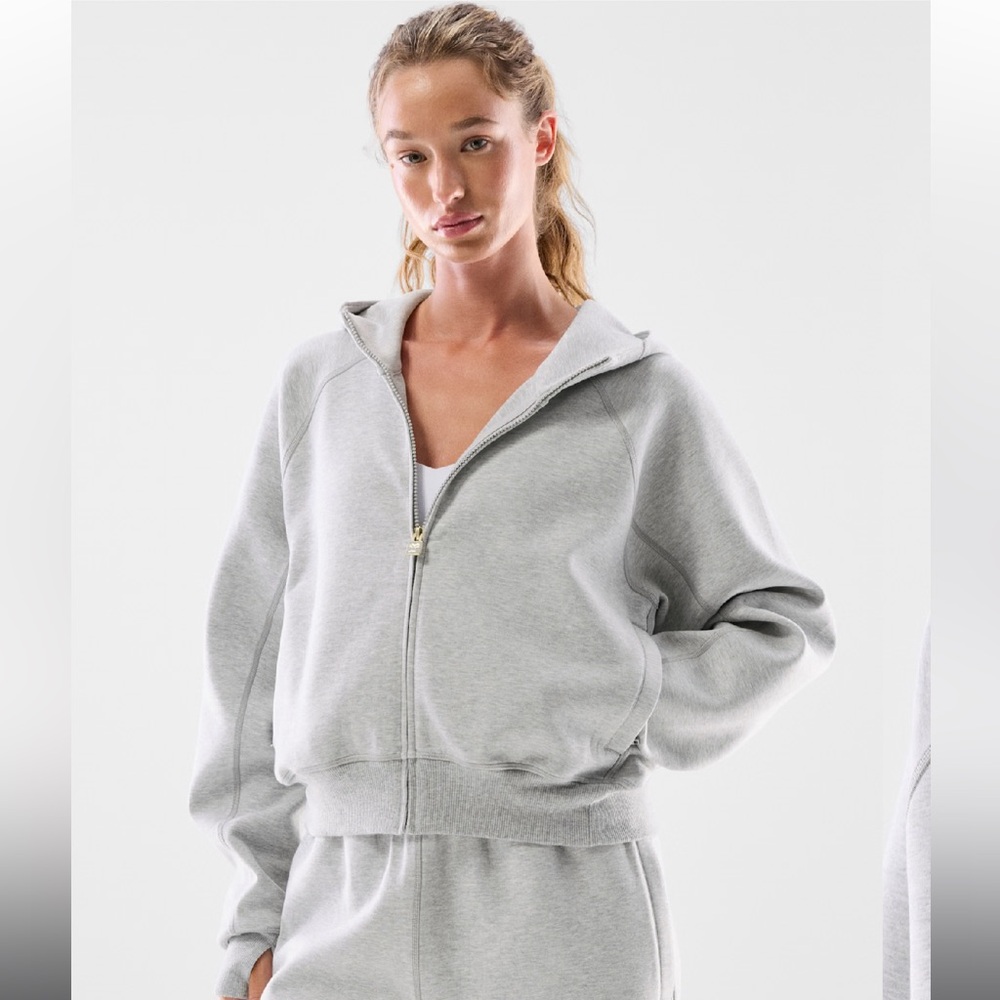 Aritzia Golden Oxygen Hi-Hip Zip Hoodie - size 3